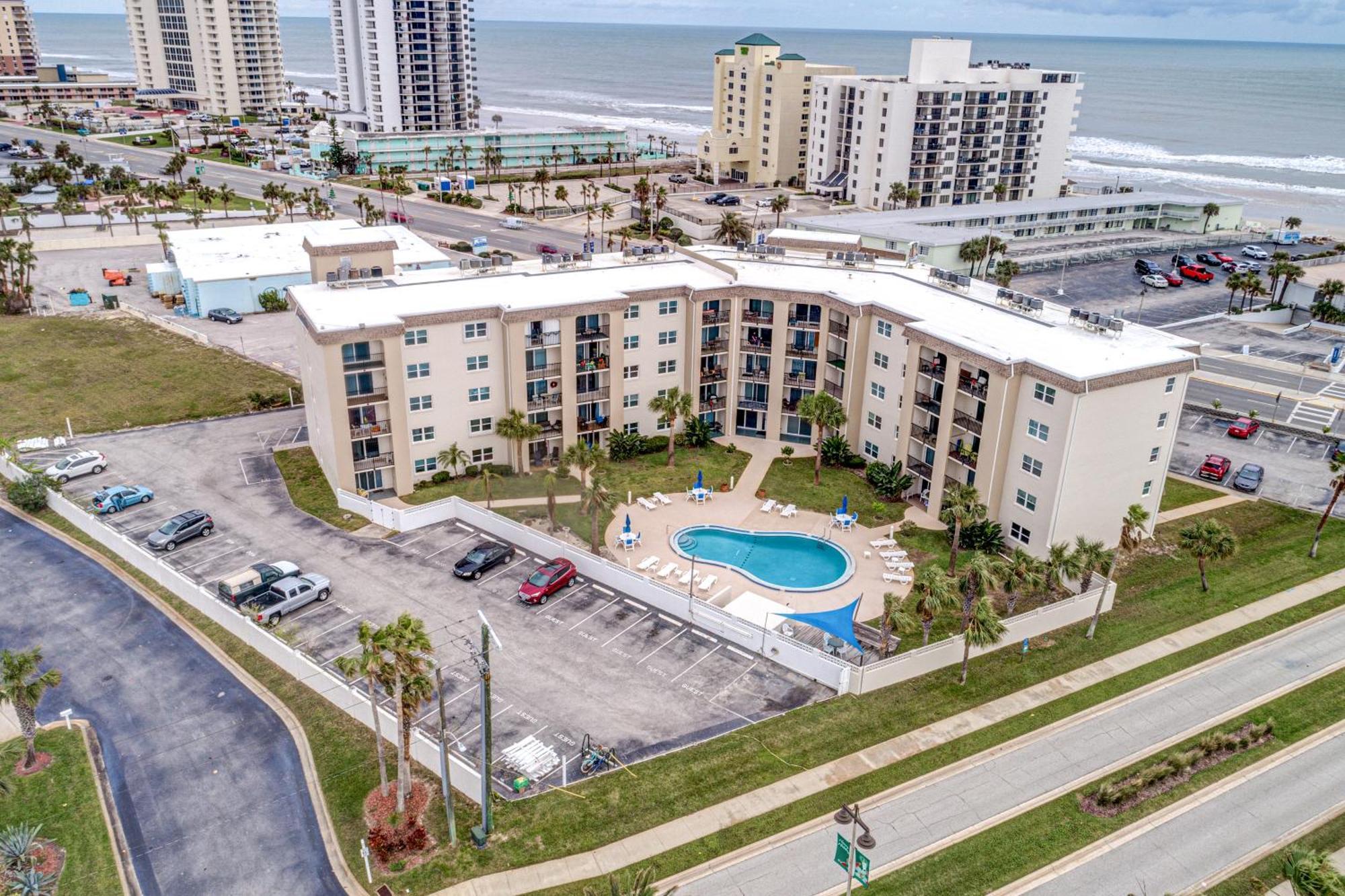Daytona Beach Shores Condos Номер фото