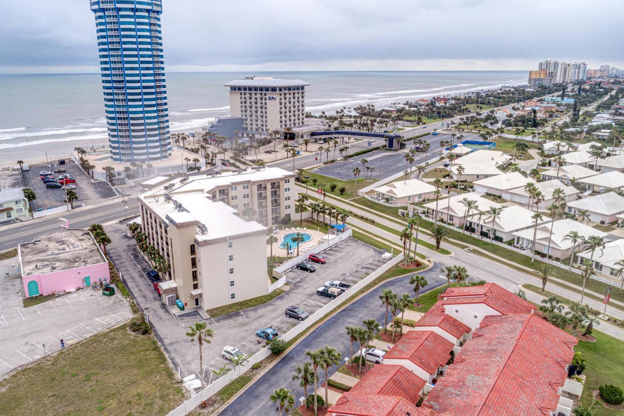 Daytona Beach Shores Condos Номер фото